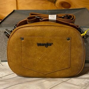 Wrangler Crossbody purse New with tags